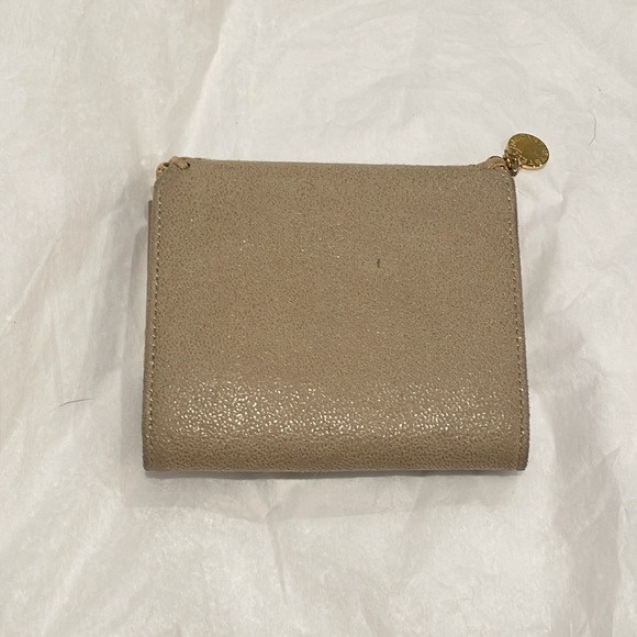 AUTHENTIC STELLA McCARTNEY COMPACT BEIGE FALABELLA POLYESTER WALLET - Picture 2 of 9